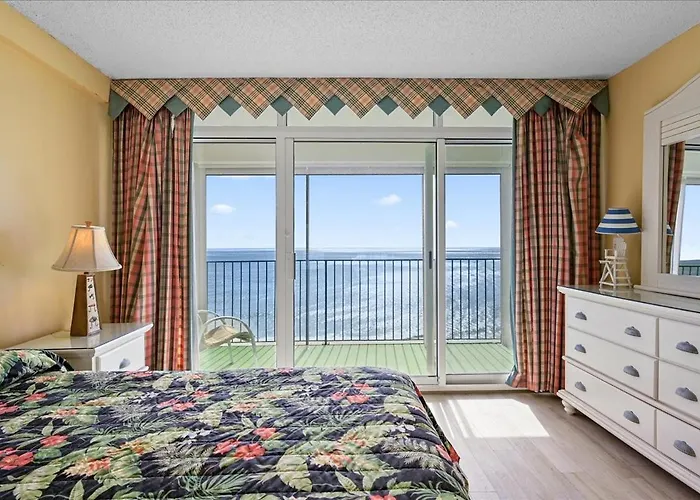 Picturesque Ocean Views In 2 Bedroom Towers With Indoor Pool! *