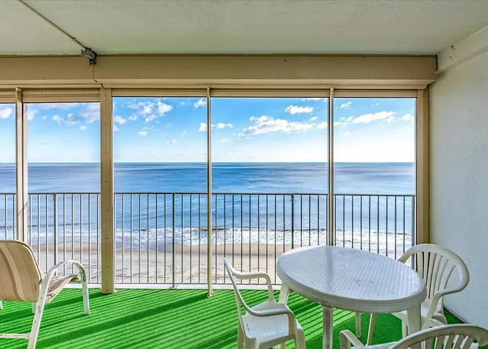 Picturesque Ocean Views In 2 Bedroom Towers With Indoor Pool! Ferienhaus