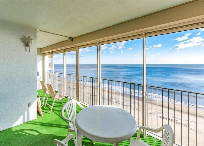 Picturesque Ocean Views In 2 Bedroom Towers With Indoor Pool! *